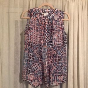 Liz Claiborne so med sleeveless sheer top